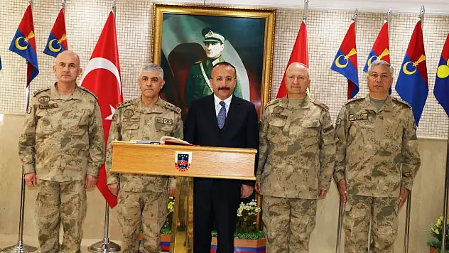 Jandarma Genel Komutanı Orgeneral Arif Çetin'den  Valiliğimize Ziyaret