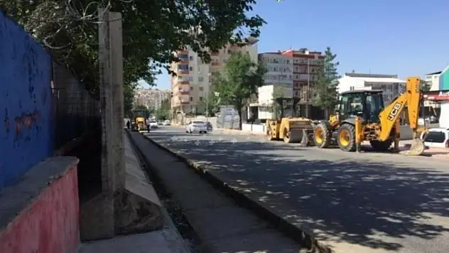 Jandarma'nın Önünde Bulunan Beton Bloklar Geri Çekildi