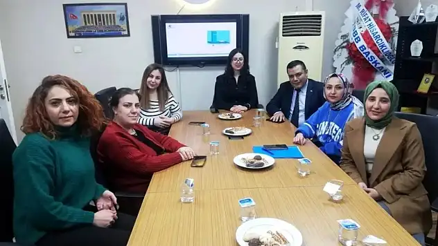 Kadın Girişimciler İçin Bilgilendirme Toplantısı