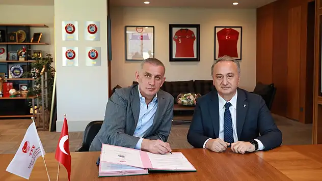 Kadın Hakemlerin İngilizce Yetkinliklerinin Geliştirilmesi Projesi Protokolü İmzalandı
