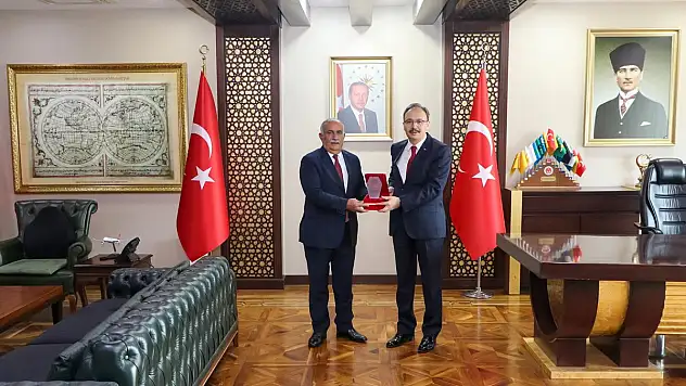 Kamu Hizmetinde Örnek İsim: Yusuf Çakır Emekliliğe Uğurlandı