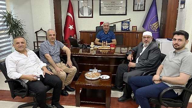 Kanaat Önderi İsmail Hakkı Toprak'tan Başkan Yılmaz'a Hayırlı Olsun Ziyareti