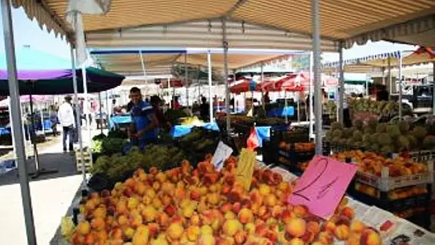 KAPALI PAZAR YERİ BU SEFER TUTTU