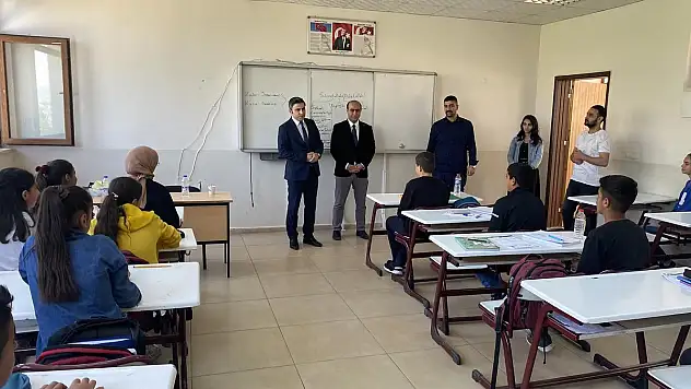 Kaymakam Bütün'den Öğrencilere Moral Ziyareti