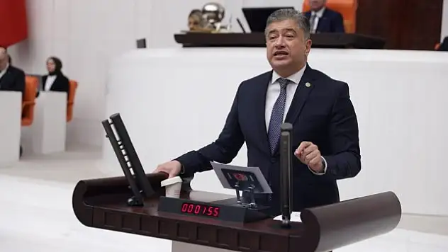 Kısacık: Cumhuriyetimizle asırlık mutluluk, asırlık gurur içindeyiz!