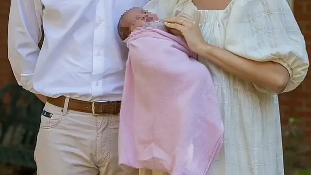 Kız Çocuğuna Verilen 78 Harfli İsim Alay Konusu Oldu