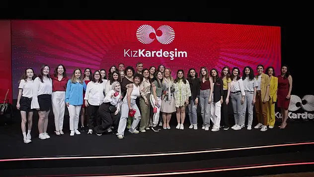 Kız Kardeşim Projesi, Burs Programı, Güçlenme Programı ve Yeni İş Birlikleri ile Genç Kadınlara Desteğini Sürdürüyor