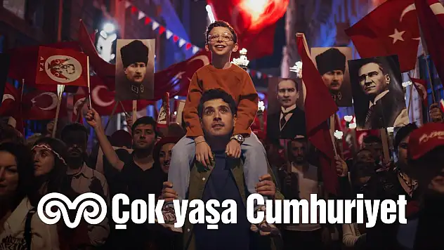KOÇ Holding, Cumhuriyet'in 100.Yılını Kutlarken Logosunu 'ÇOK' Olarak Değiştirdi