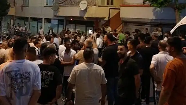 Kocaeli'de 'Suriyeli' Gerginliği! Halk Sokağa Döküldü, Ortalık Karıştı! 'Fransa'dan Beter Olur' Demişlerdi