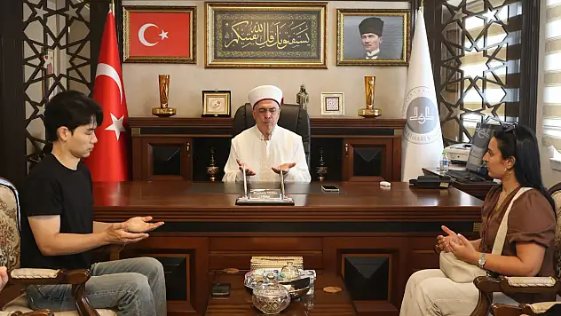 Kore Vatandaşı Choi Seung Gon Siirt'te Aşkı Bulup, Müslüman Oldu