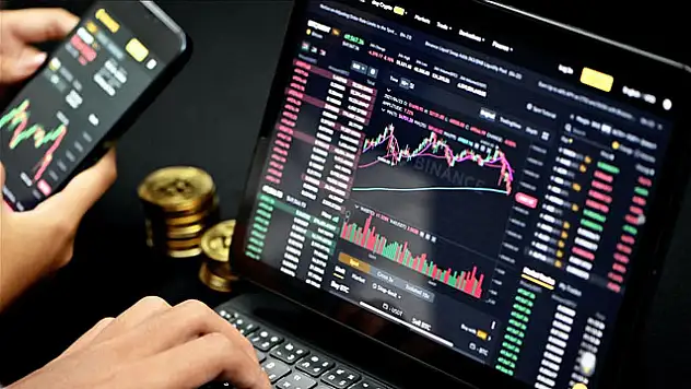 Kripto piyasasında sert düşüş: 5 ayda 2 trilyon dolar silindi, Bitcoin için yeni uyarı geldi