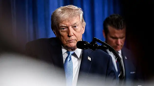 Küresel ticarette yeni hamle: Trump vergiyi yüzde 15'e yükseltti