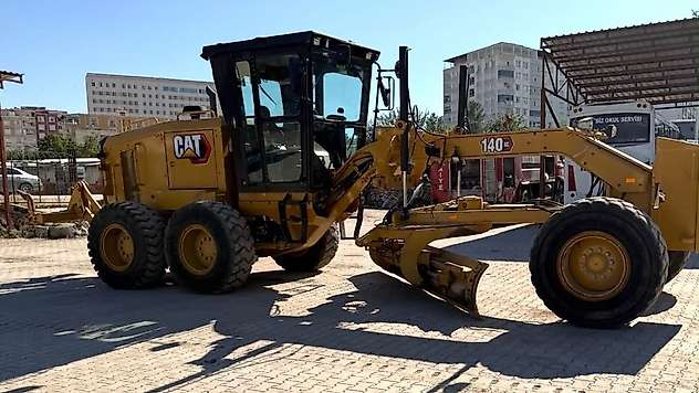 Kurtalan Belediyesi Araç Filosuna Yeni Greyder Kazandırdı