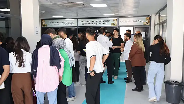 Kurtalan Belediyesi'nden YKS'ye Hazırlanan Öğrencilere Eğitim Desteği Sundu
