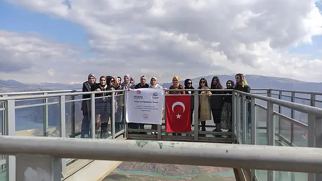 Kurtalan Çok Amaçlı Toplum Merkezi'nin Gezisi