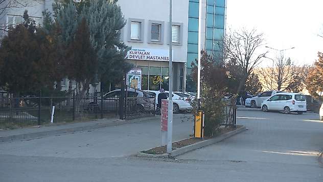 Kurtalan'da Boğazına Yabancı Cisim Kaçan 2 Yaşındaki Çocuk Ağır Yaralandı