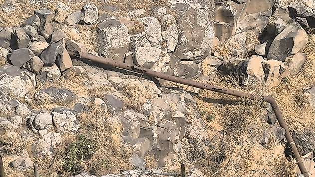 Kurtalan'da Kanalizasyon Sorunu Tepki Çekiyor: Atık Sular Köy İçine Yayılıyor