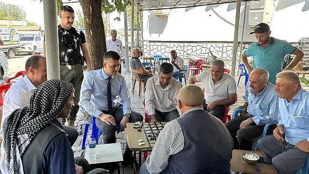 Kurtalan Kaymakamı Samet Serin, Vatandaşlarla Bir Araya Geldi