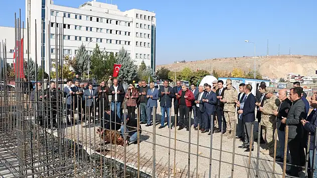 KURTALAN MİLLET BAHÇESİNİN TEMELİ TÖRENLE ATILDI