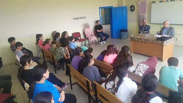 Kurtalan Şenköy'de 'Sevgi' Konulu Konferans