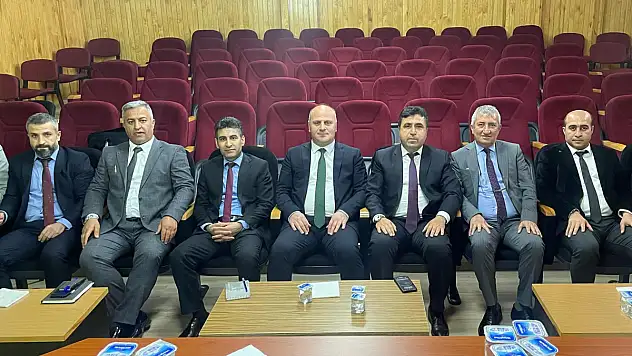 Kurtalan'da (Eğitim Değerlendirme) Toplantısı Düzenlendi