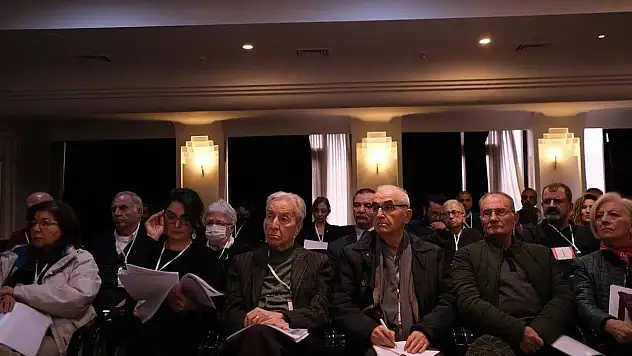 Laiklik Meclisi Ankara'da Toplandı: Mücadelenin Önü Açıktır