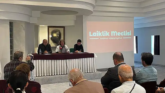 Laiklik Meclisi, 'Eşit, Özgür Bir Ülke İçin Laiklik Bildirgesi'ni İlan Etti