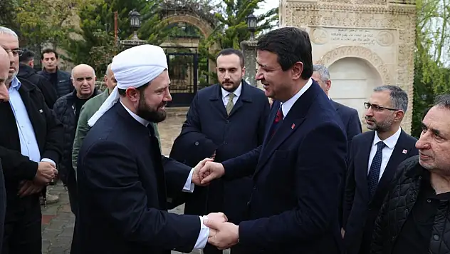 Mahmut Arıkan Siirt'te Temaslarda Bulundu: STK'lar ve Kanaat Önderleriyle Buluştu