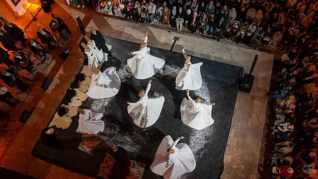 Mardin Kültür Yolu Festivali'nde 4'üncü gün coşkusu! Siirt'te de bir gün böyle etkinlik olur mu?
