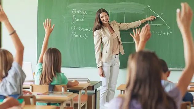 MEB'den Öğretmen Adaylarına Yeni Dönem: Hazırlık Eğitimi Yönetmeliği Yayımlandı