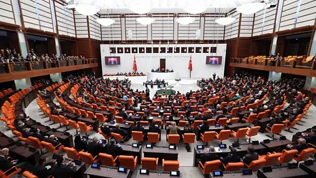 Meclis'te Dokunulmazlık Dosyaları 1052'ye Çıktı, Siirt Vekilleri de Listede
