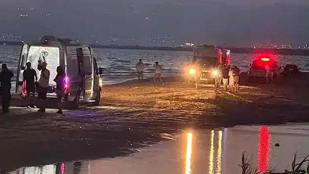 Mersin'de Deniz Faciası: Aynı Aileden 4 Kişi Hayatını Kaybetti