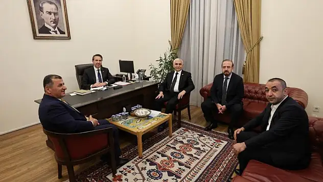 Mervan Gül'den Enerji ve Tabii Kaynaklar Bakanı Alparslan Bayraktar'a Ziyaret