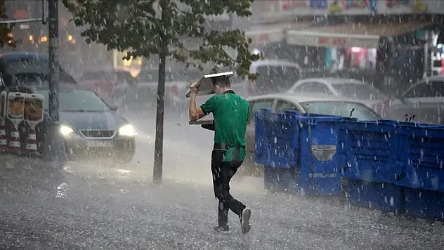 Meteoroloji Uyardı: Siirt'te Sağanak Yağış Bekleniyor - İşte Siirt Hava Durumu Verileri