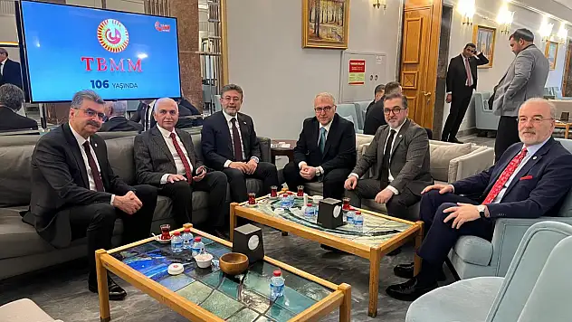 Milletvekili Mervan Gül, Bakan Yumaklı ile görüştü
