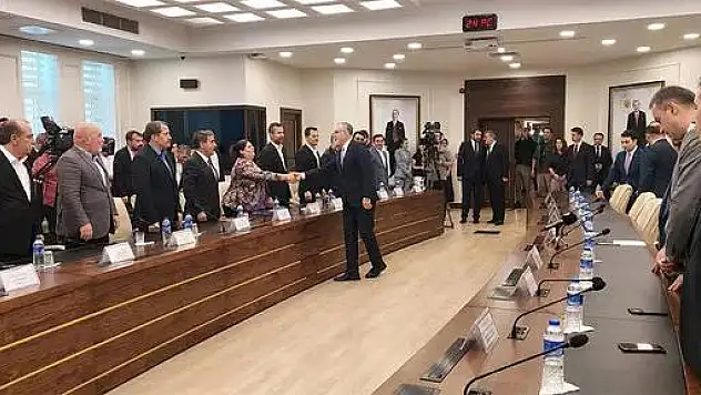 Milyonlarca Memuru İlgilendiren 6 Yeni Düzenleme!