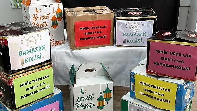 Minik Yüreklerden Ramazan Yardımı