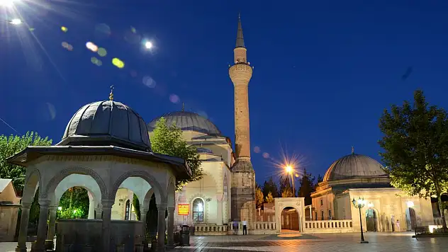 Miraç Kandili Bu Gece İdrak Edilecek