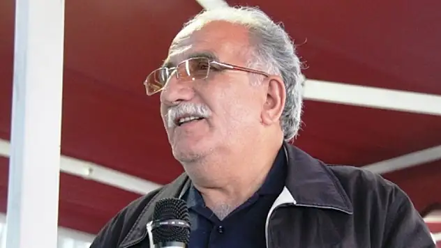 Misbahül Münir Fakirullahoğlu'ndan Ahmed Arıtürk'e (ÂBİD) İthaf