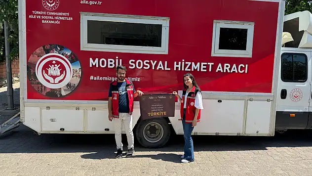 Mobil Sosyal Hizmet Aracı Şirvan'da Vatandaşlarla Buluştu