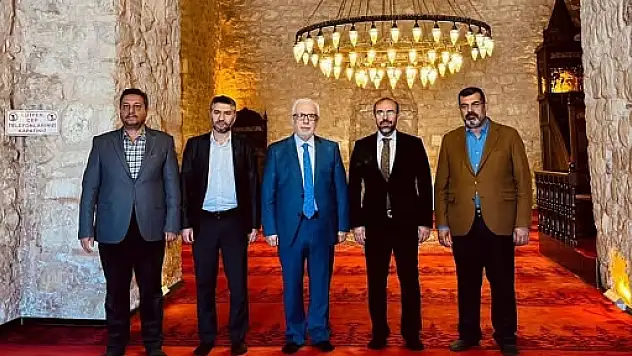 Müftülerden Siirt'in Manevi Mekânlarına Ziyaret