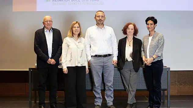 Mülteci ve Göçmenler Türkiye Toplumunun Bir Parçası Haline Geldi