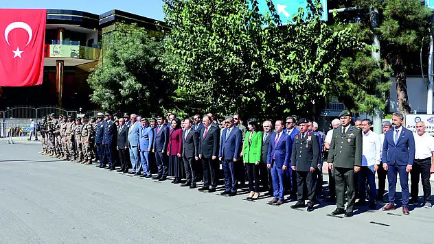 Mustafa Kemal Paşa'nın (ATATÜRK) Şehrimize Gelişinin 108. Yılı (Siirt'in Şeref Günü)