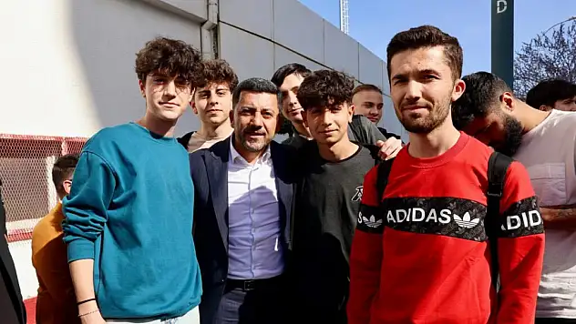 Nevşehir'in Yeni Belediye Başkanı Nevşehir–Siirt Maçına Gitti