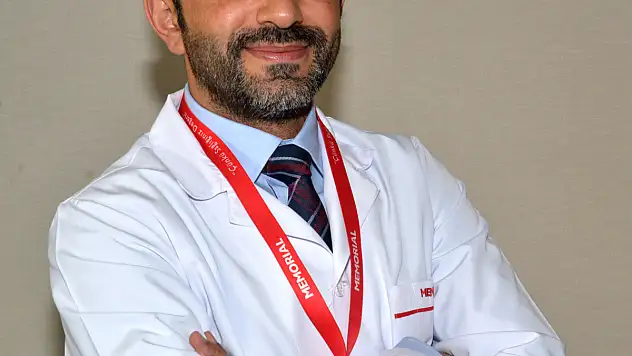 Ofis Yaşamında Bel ve Boyun Fıtıklarına Karşı Önleminizi Alın