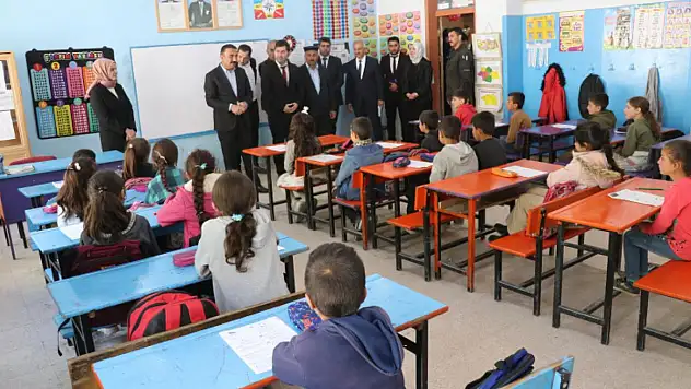 ÖĞRENCİLER İSTEDİ, VALİ HACIBEKTAŞOĞLU ÖĞRENCİLERİN HAYALİNE ORTAK OLDU!