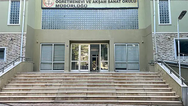 Öğretmenevlerinde  Konaklama Ücreti!