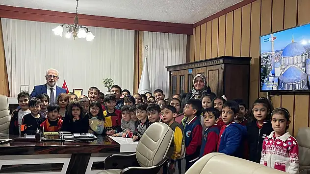 Okul Harçlıklarını Gazze'ye Bağışladılar