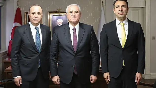 Ören'den Kamu Başdenetçisi Akarca'ya Hayırlı Olsun Ziyareti