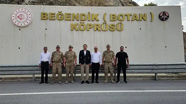 Pervari Kaymakamı Ali Buzkaya'dan Beğendik'te Jandarmaya Ziyaret